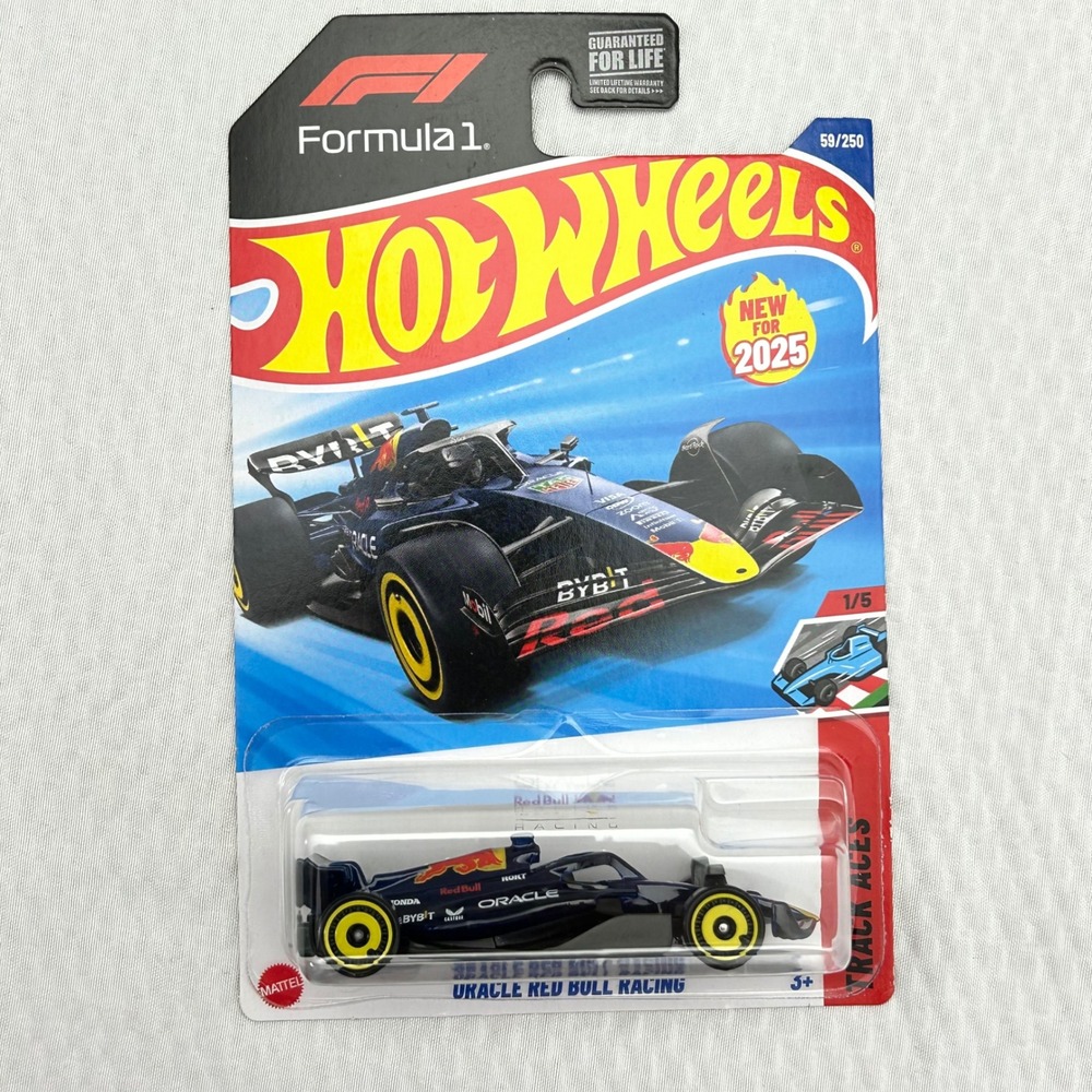 2025 Hot Wheels Formula 1 Oracle Red Bull Racing Track Aces 1/5